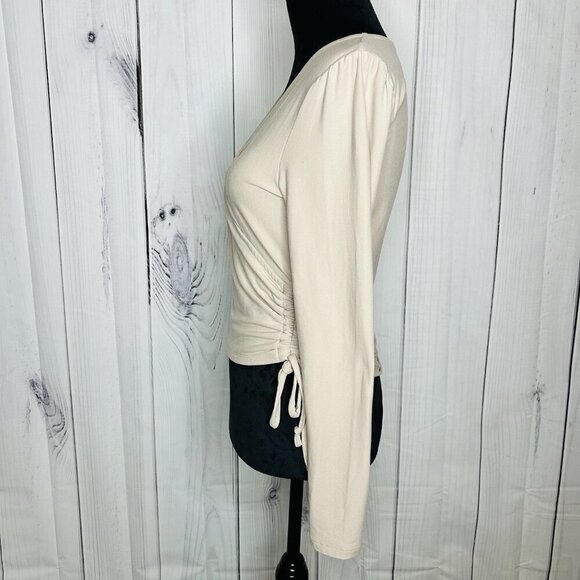 Planet Gold Wrap Front Top Shirt Light Brown Long Sleeve Sz M Scrunch Side - Picture 5 of 8